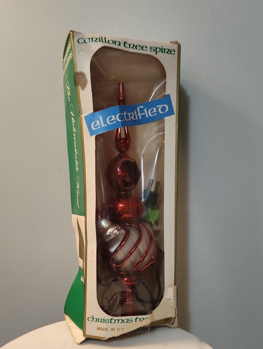 Bradford Vintage 1960s Red Electrified Carillon Spire Christmas Tree Topper